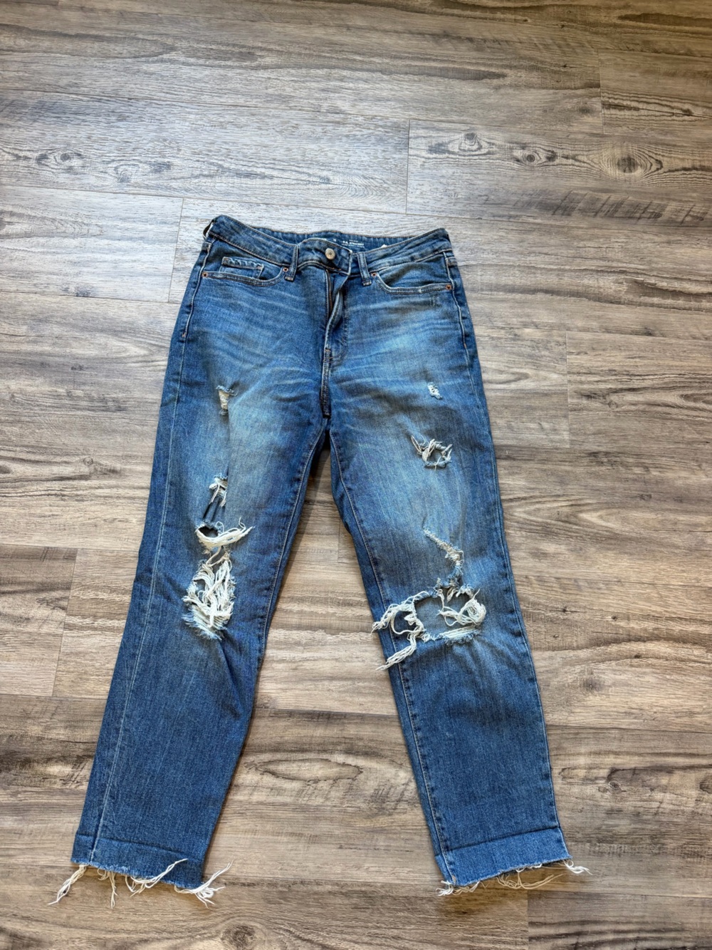 TWO Distressed Women's Blue Denim Jeans